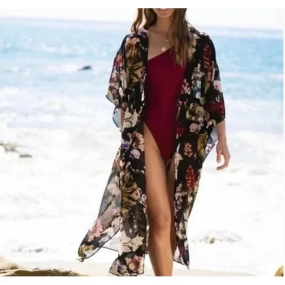 Walter Baker Tulum Caftan O/S Tropical Print Black